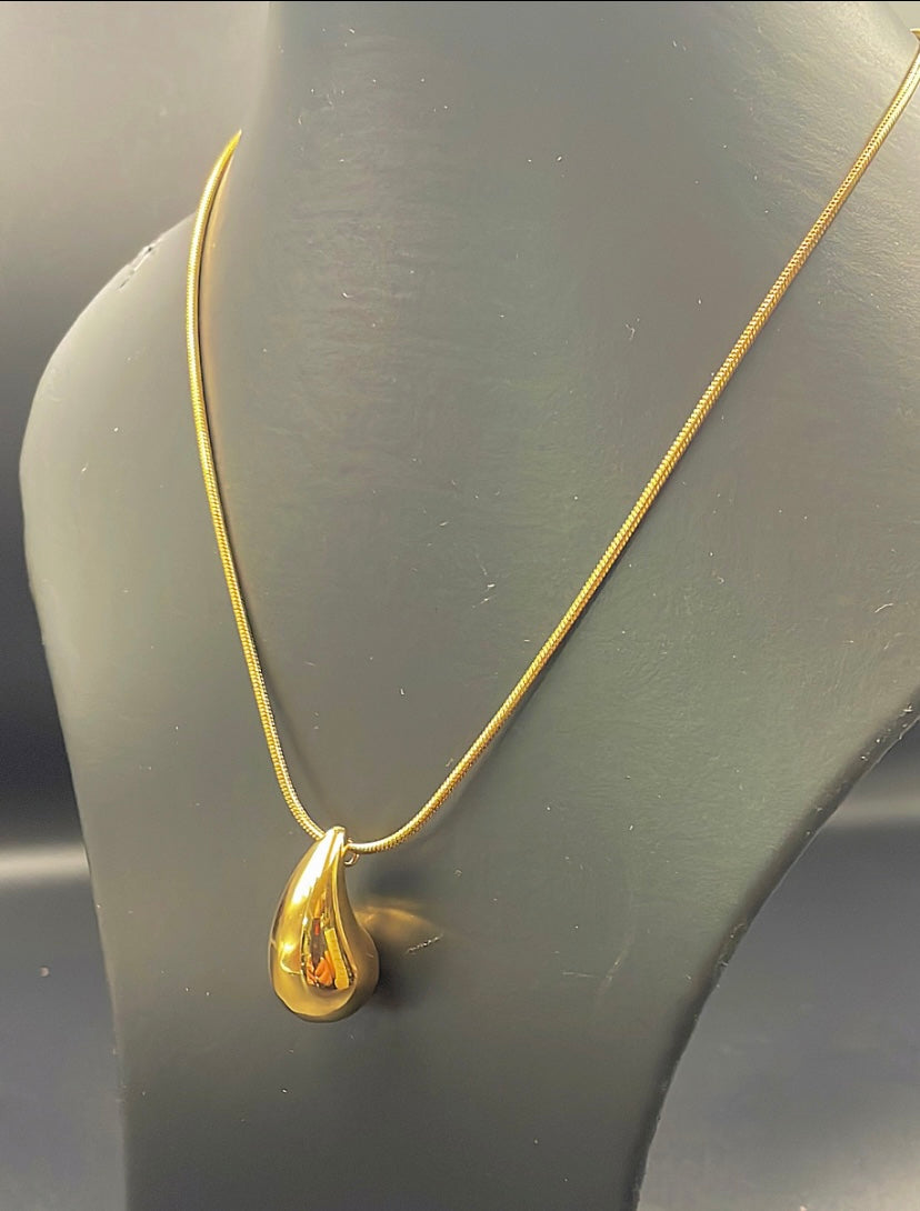 Drop -Bottega- Kylie Neclace