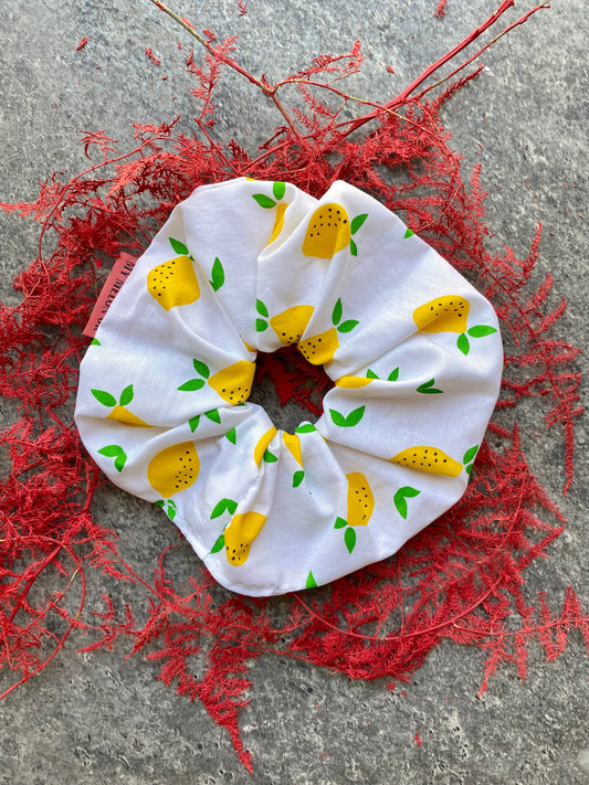 Lemonade L Scrunchie