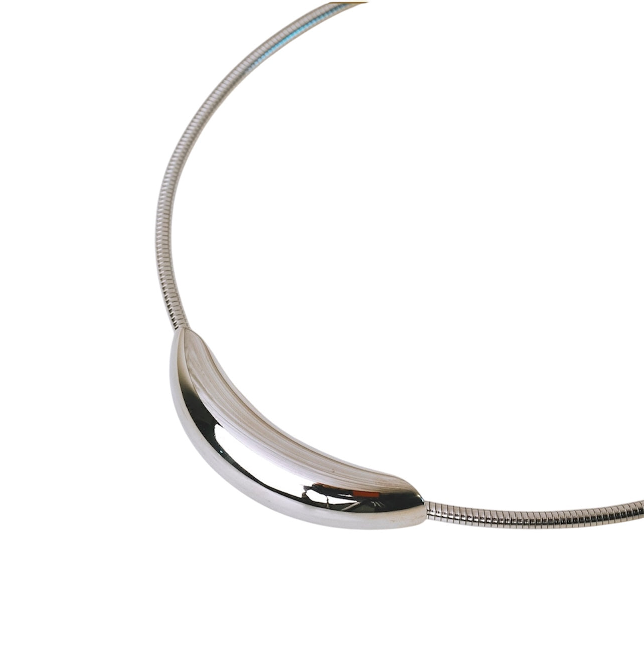 Valia  Necklace