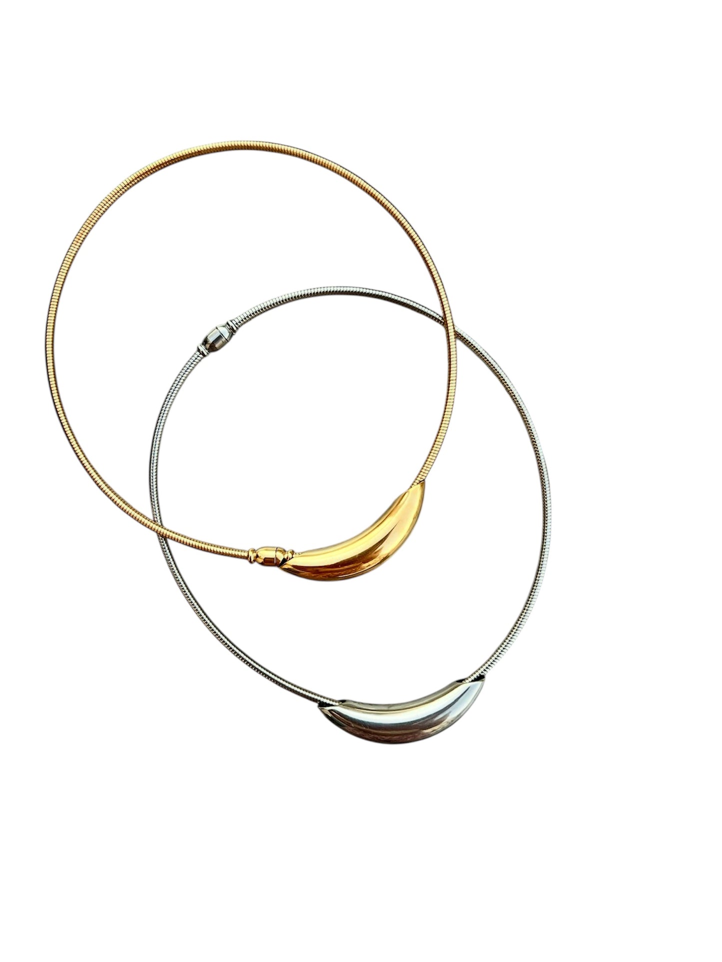 Valia  Necklace